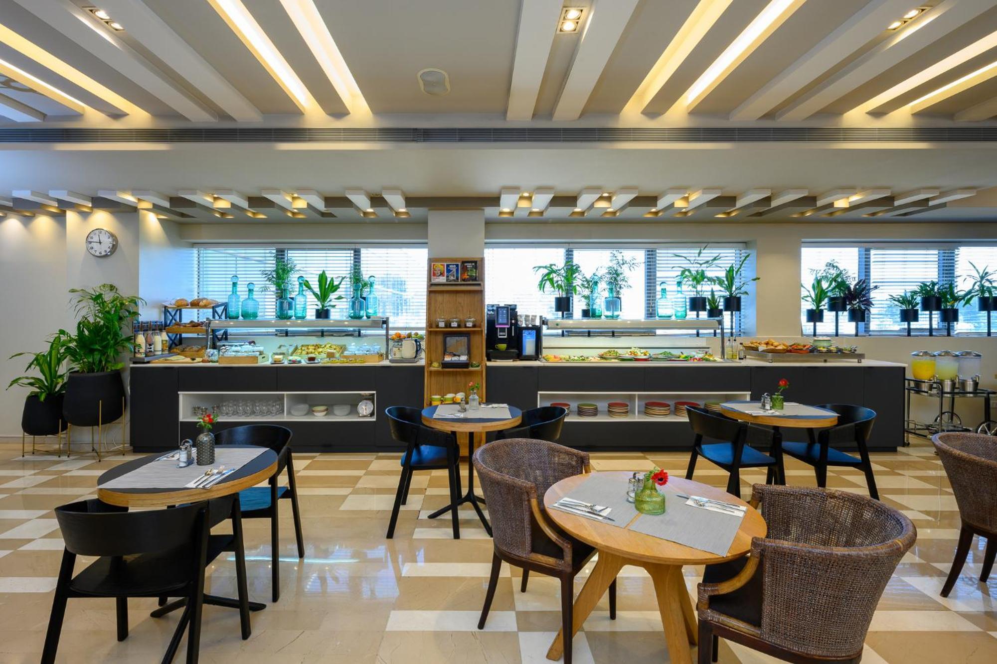 Sadot Hotel Ben Gurion Airport - An Atlas Boutique Hotel Beer Yaakov Exterior photo